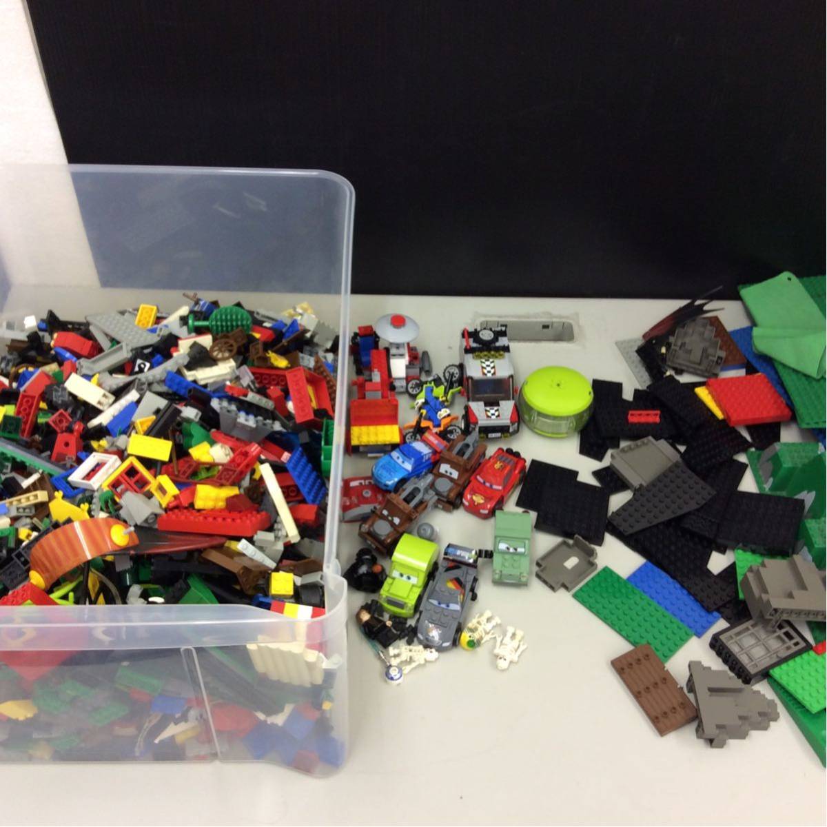 おもちゃ-LEGO レゴ カーズ お城 ミニフィグ など パーツ 大量 まとめて ジャンク品